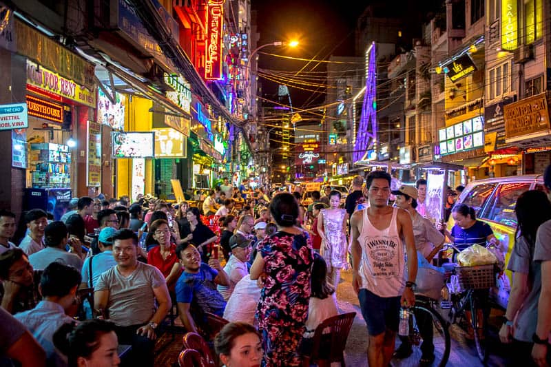 Saigon Vietnam what is bui vien street
