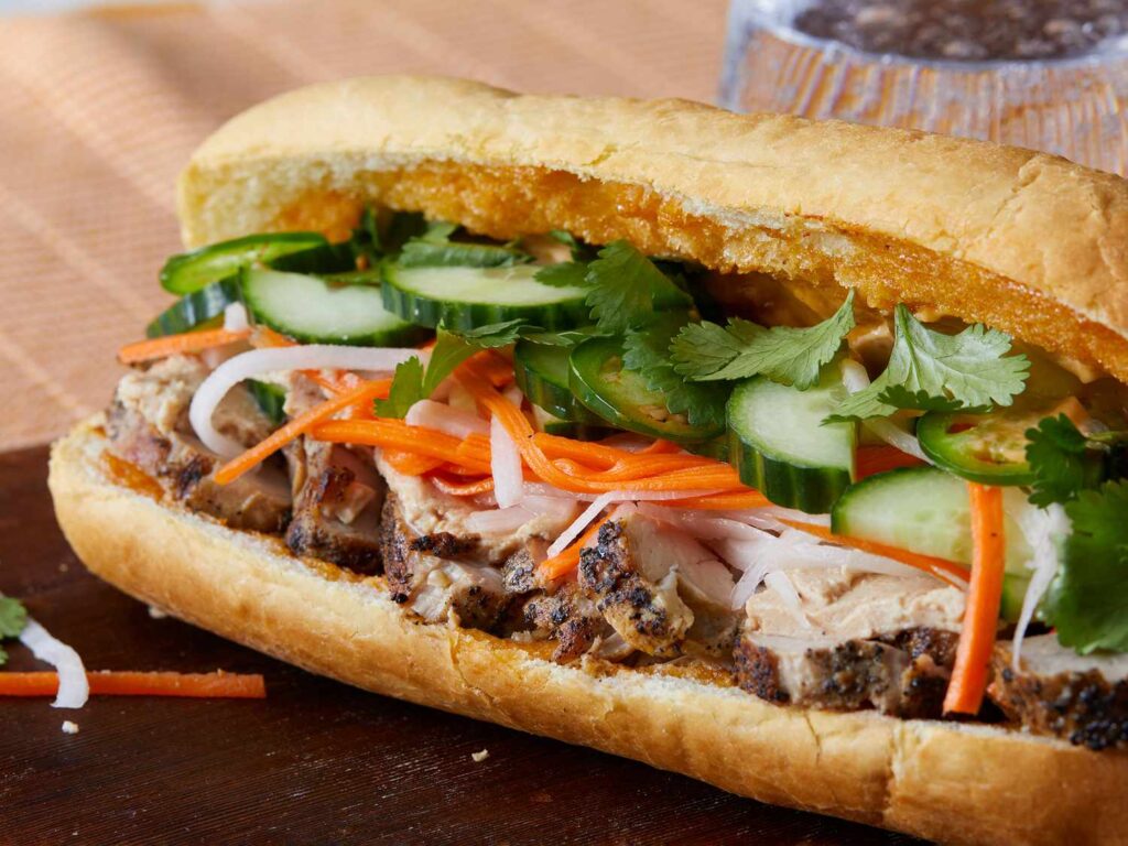 roasted pork banh mi vietnamese sandwitch ddmfs 3x4 0332 cfb4d2e149e7476ab2a2b4030c543f1b (1)