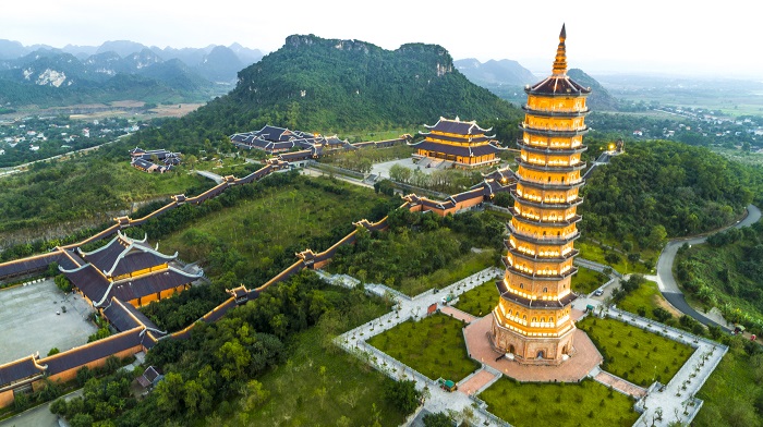Ninh Binh Vietnam bai dinh pagoda viaggi e vacanze in asia